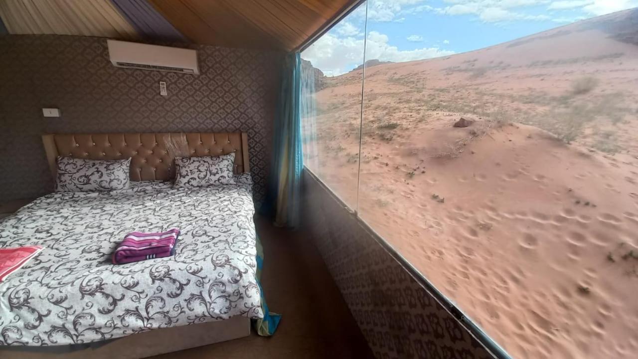 Hotel Al Raha Luxury Camp à Wadi Rum Extérieur photo